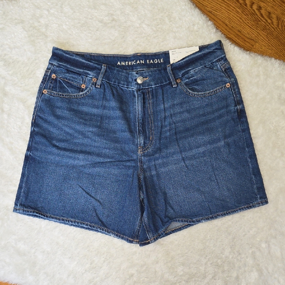American Eagle Curvy Relaxed Short, Womens 14, New With Tags
